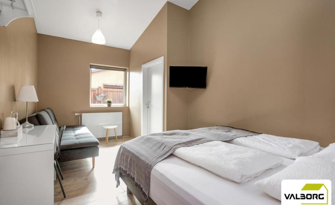 Reykjadalur Guesthouse Хверагерди Екстериор снимка